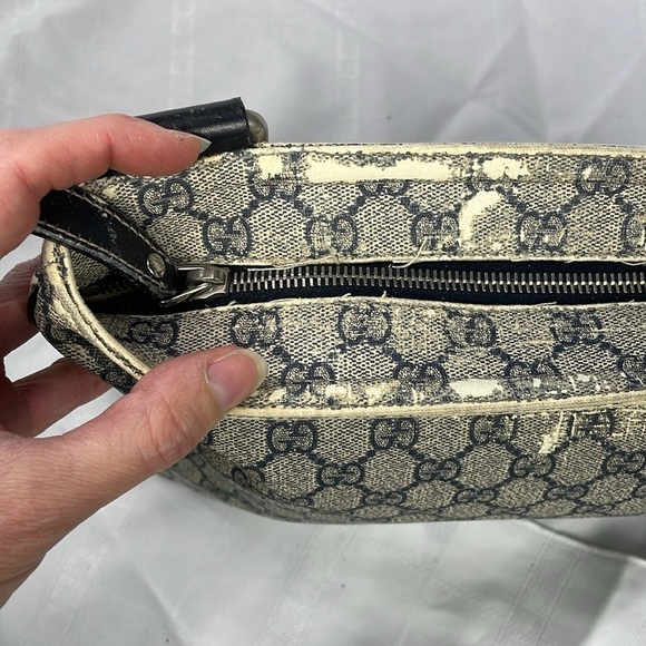 Gucci Monogram GG Supreme Flat Messenger Shoulder Crossbody Bag Navy Blue Beige - Picture 11 of 17